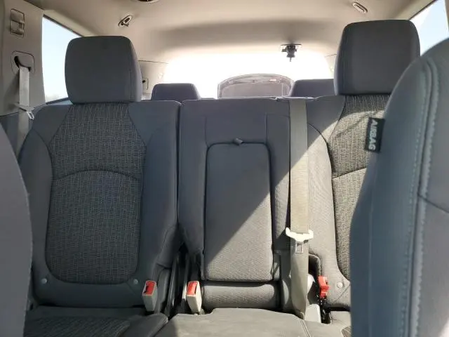 2015 CHEVROLET TRAVERSE LS