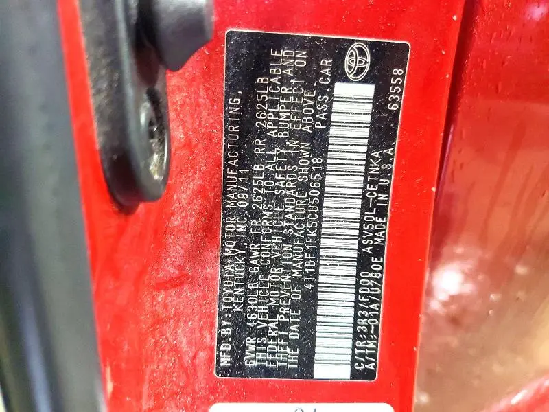 2012 TOYOTA CAMRY LE  