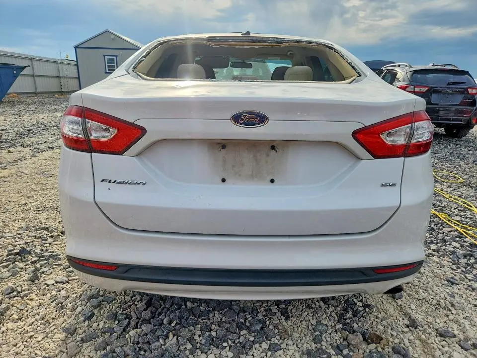 2014 FORD FUSION SE  