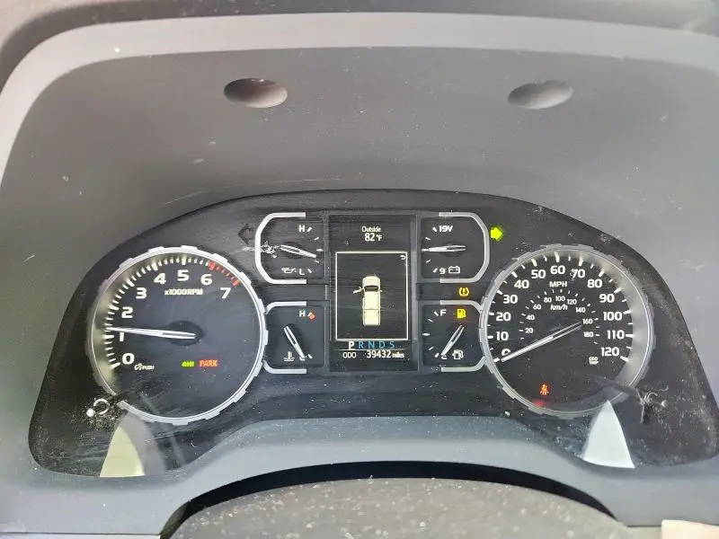 2021 TOYOTA TUNDRA CREWMAX SR5  