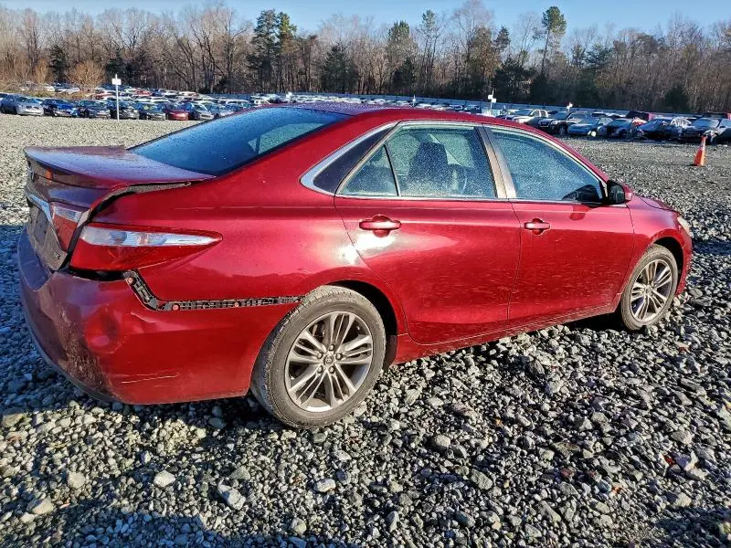 2015 TOYOTA CAMRY LE  