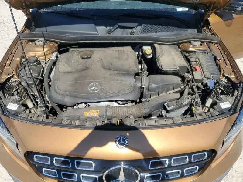 2018 MERCEDES-BENZ GLA 250 4MATIC  