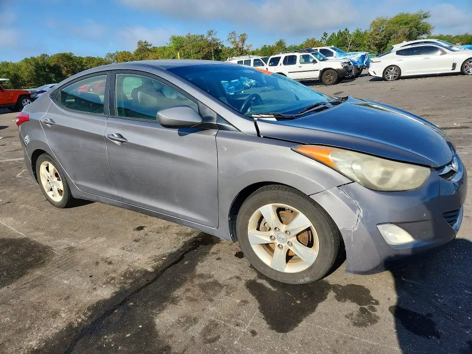 2012 HYUNDAI ELANTRA GLS  