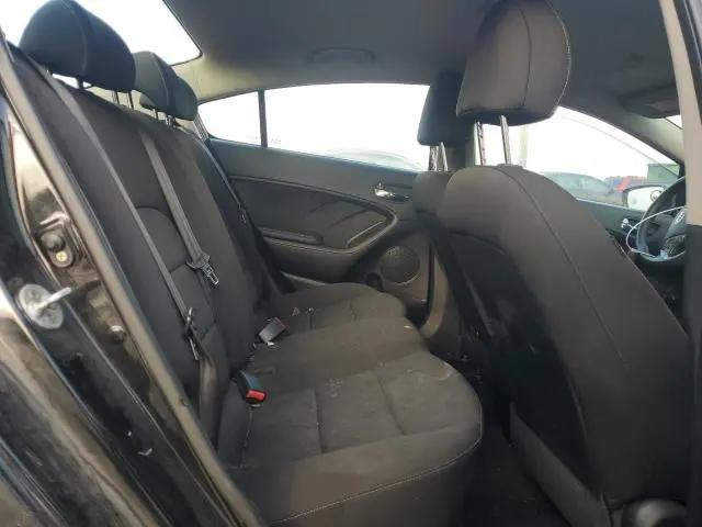 2016 KIA FORTE LX  