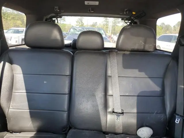 2010 FORD ESCAPE LIMITED  