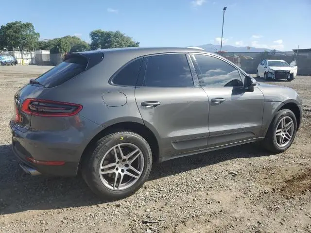 2017 PORSCHE MACAN