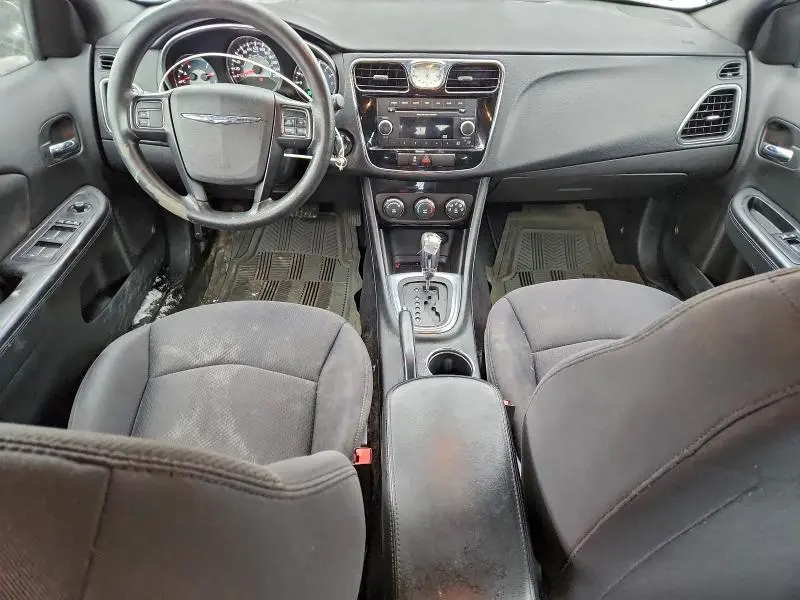 2014 CHRYSLER 200 LX  