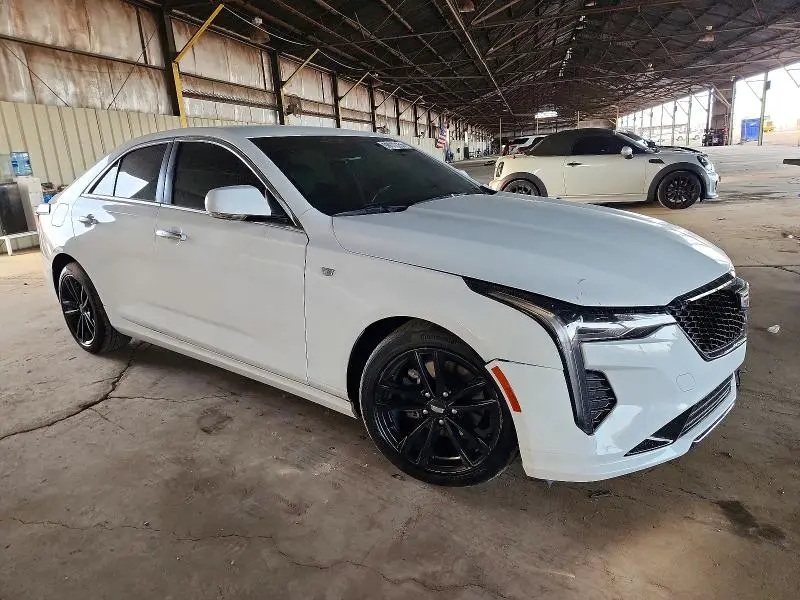 2021 CADILLAC CT4 LUXURY  