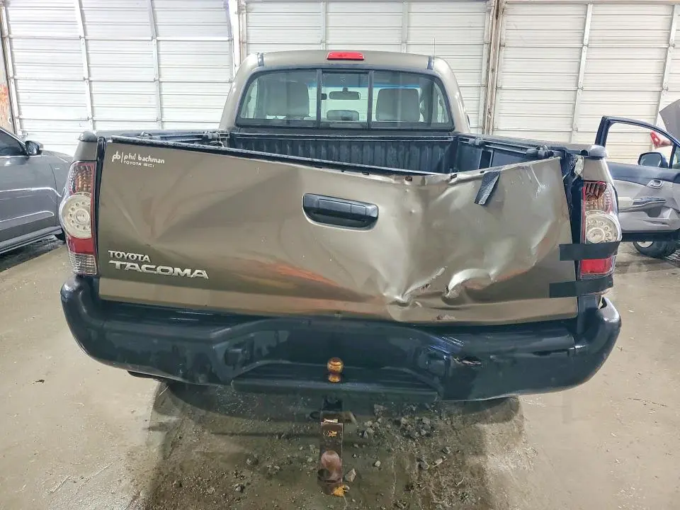 2011 TOYOTA TACOMA BASE  