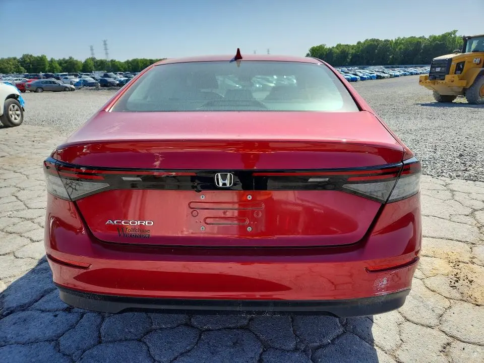 2024 HONDA ACCORD LX  
