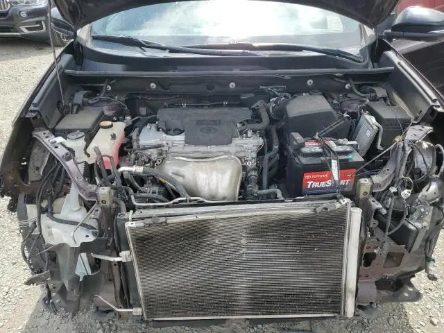 2016 TOYOTA RAV4 SE  