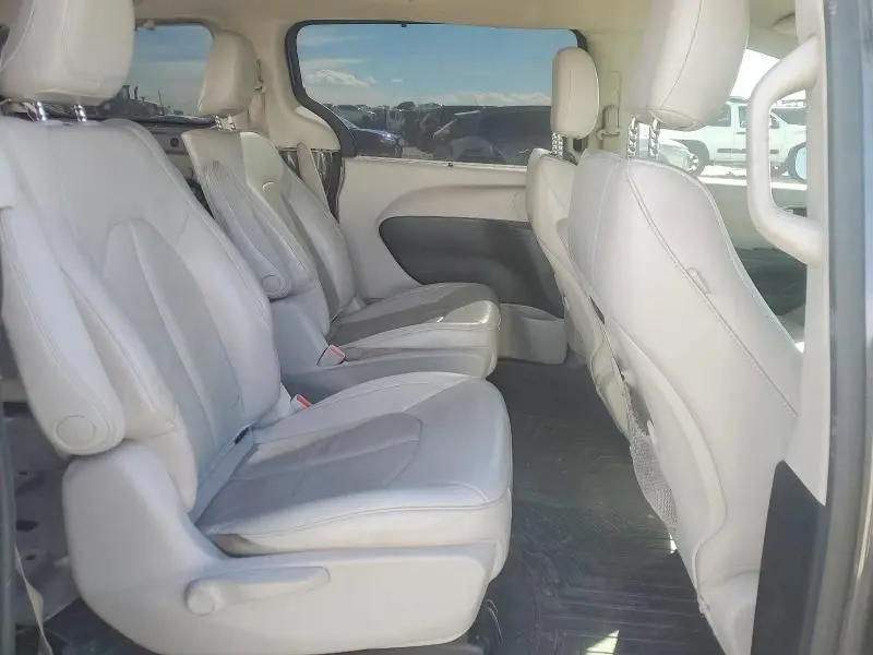 2019 CHRYSLER PACIFICA HYBRID TOURING L  