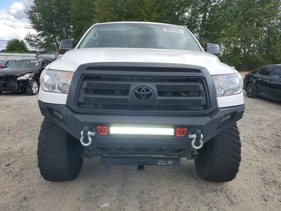 2011 TOYOTA TUNDRA DOUBLE CAB SR5  