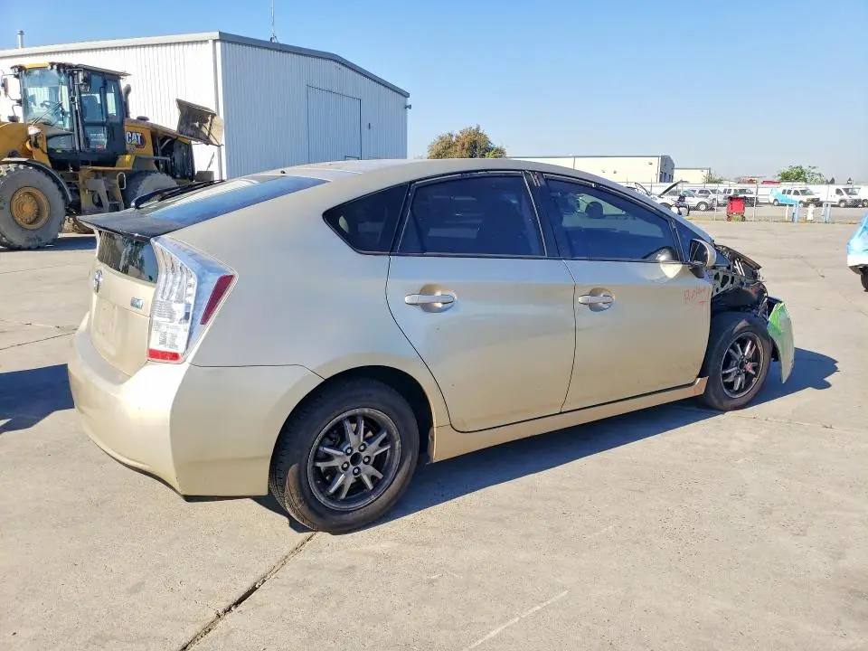 2010 TOYOTA PRIUS II  