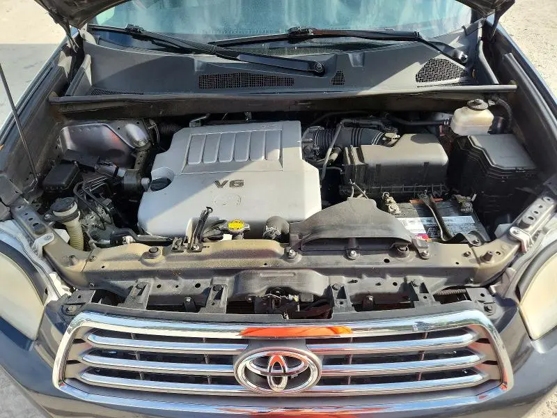 2010 TOYOTA HIGHLANDER LIMITED  