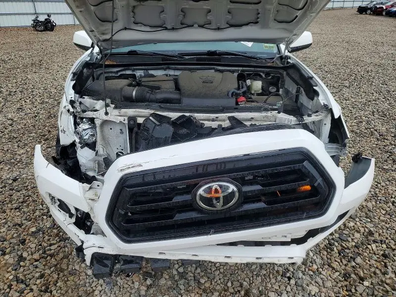 2021 TOYOTA TACOMA SR V6  