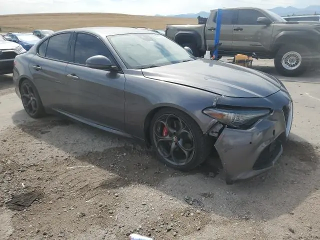 2017 ALFA ROMEO GIULIA TI  