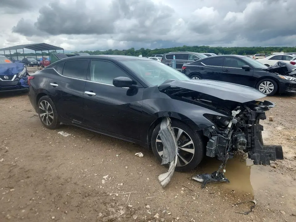 2018 NISSAN MAXIMA S  