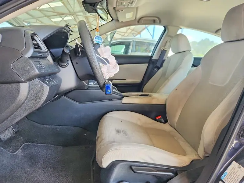 2019 HONDA INSIGHT LX  