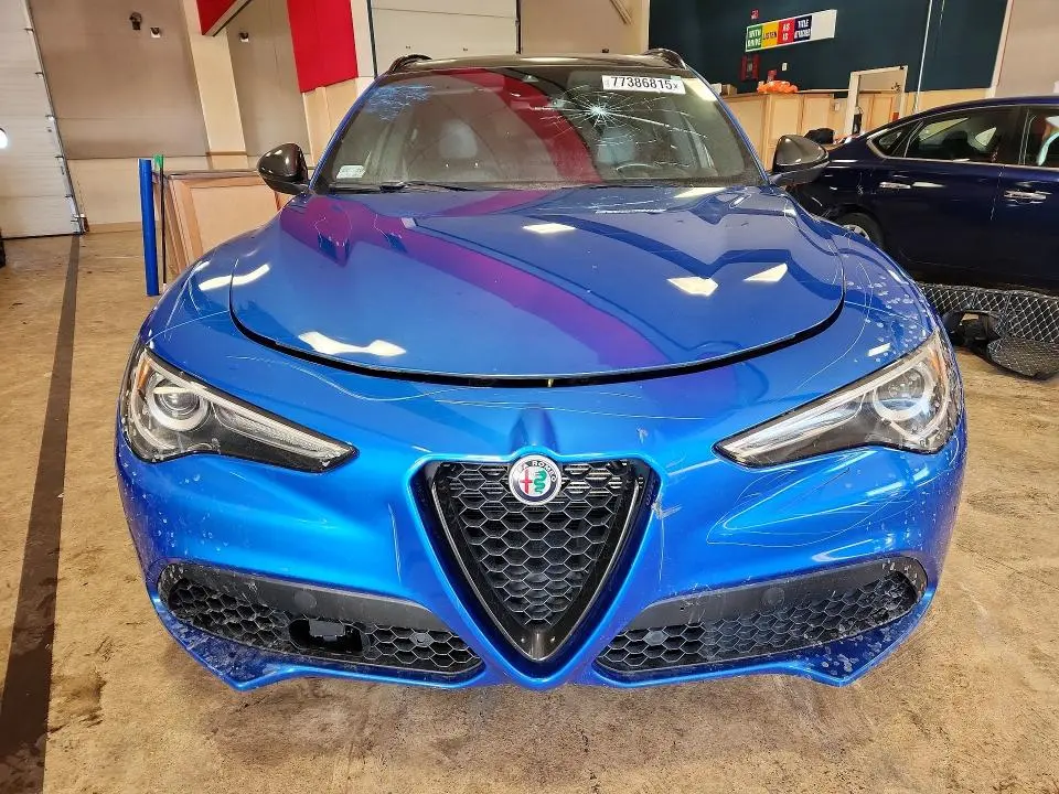 2019 ALFA ROMEO STELVIO TI  