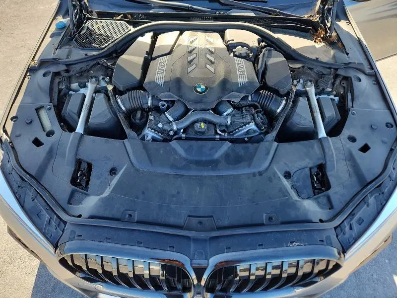 2020 BMW 750 XI  