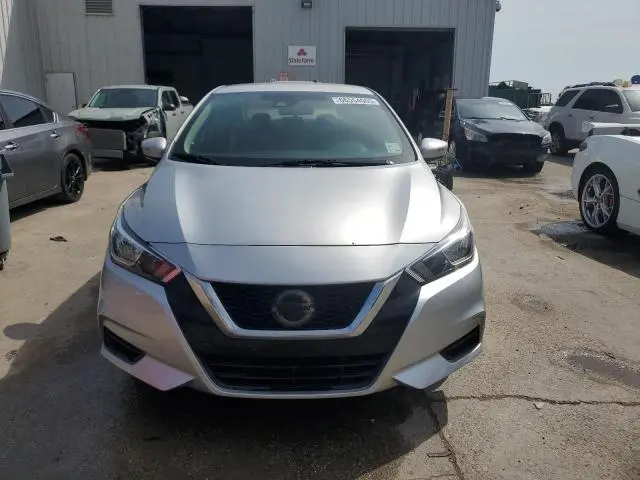 2020 NISSAN VERSA SV  