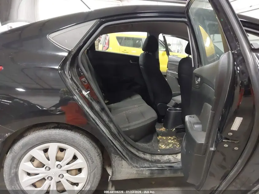 2020 HYUNDAI ACCENT SE