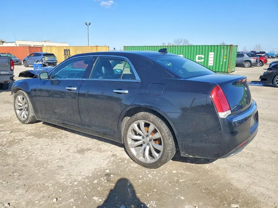2017 CHRYSLER 300C   