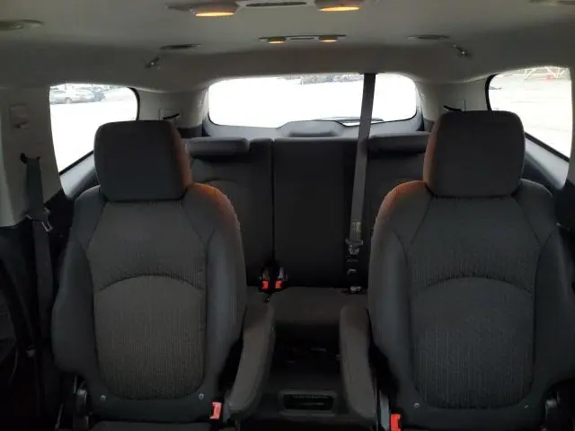 2011 CHEVROLET TRAVERSE LT  