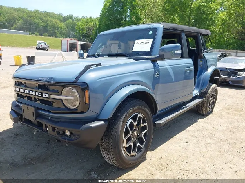 2024 FORD BRONCO OUTER BANKS