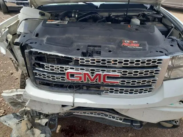 2011 GMC SIERRA K2500 DENALI  