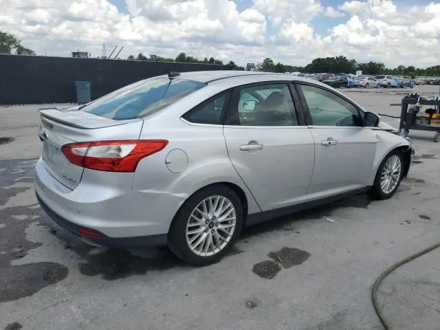 2014 FORD FOCUS TITANIUM  