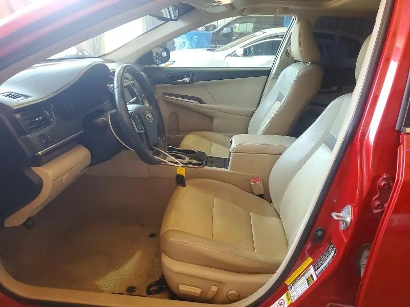 2012 TOYOTA CAMRY XLE V6  