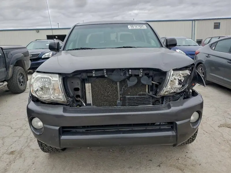 2011 TOYOTA TACOMA V6  