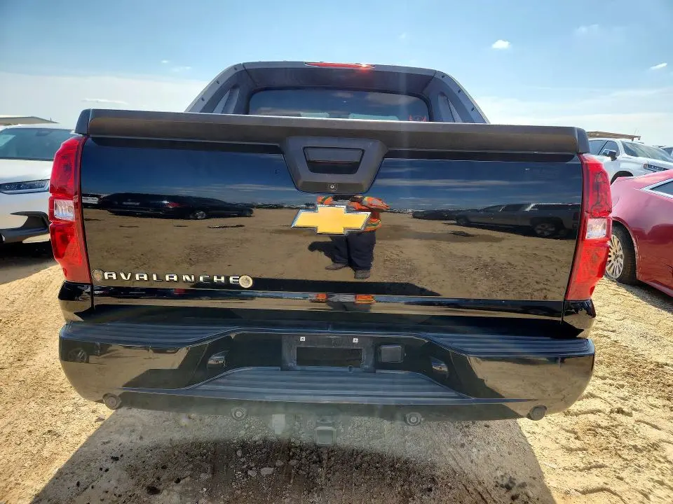 2012 CHEVROLET AVALANCHE LT  