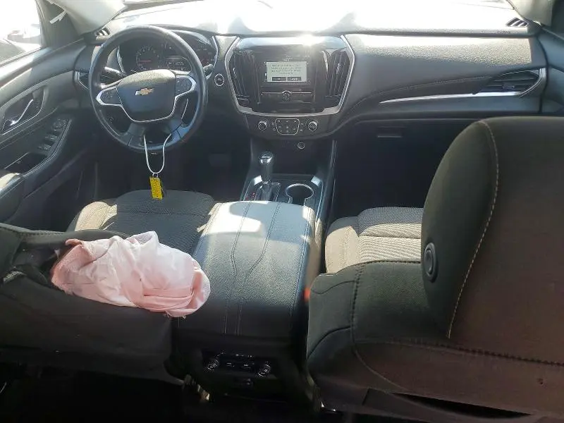 2019 CHEVROLET TRAVERSE LT  