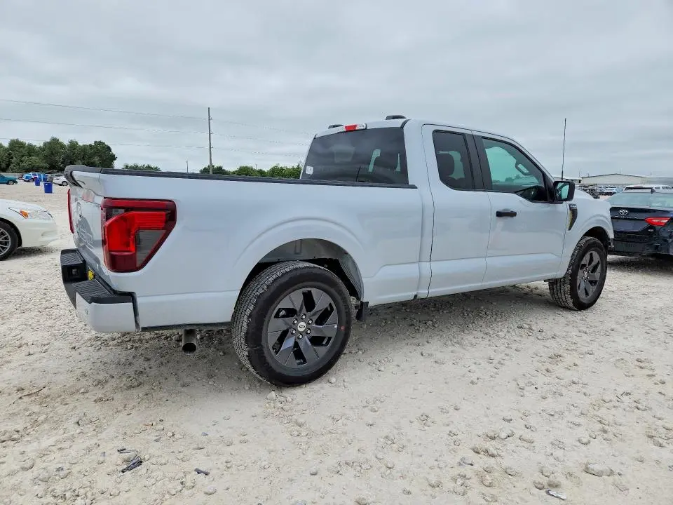2025 FORD F150 STX  