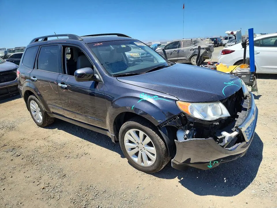 2011 SUBARU FORESTER LIMITED  