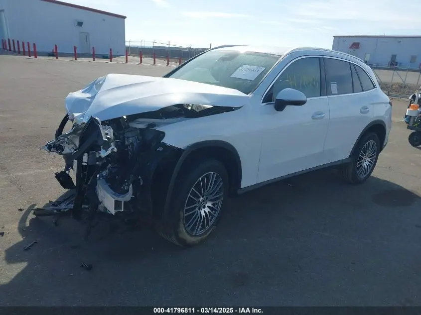 2025 MERCEDES-BENZ GLC 300 4MATIC SUV