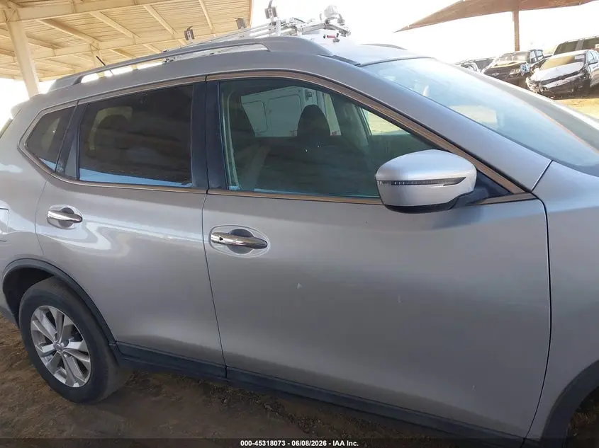 2016 NISSAN ROGUE SV