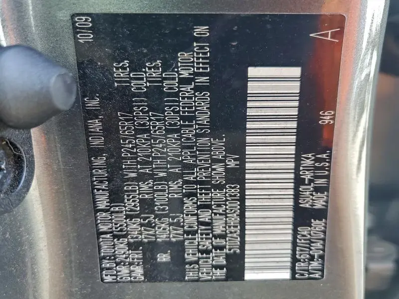 2010 TOYOTA HIGHLANDER   