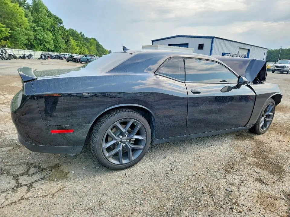 2023 DODGE CHALLENGER SXT  