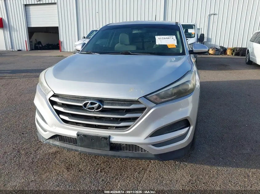 2018 HYUNDAI TUCSON SE