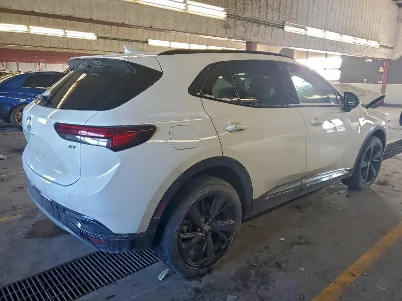 2022 BUICK ENVISION ESSENCE  