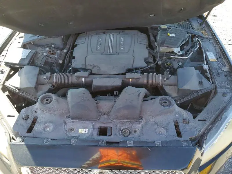 2011 JAGUAR XJL   