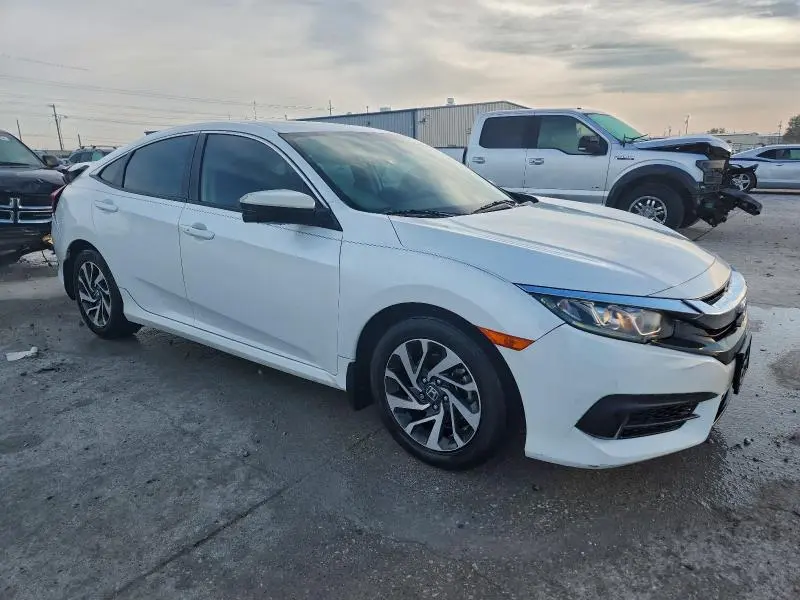 2018 HONDA CIVIC EX  