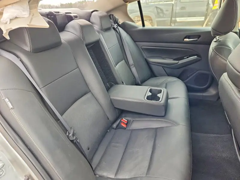 2024 NISSAN ALTIMA SL  