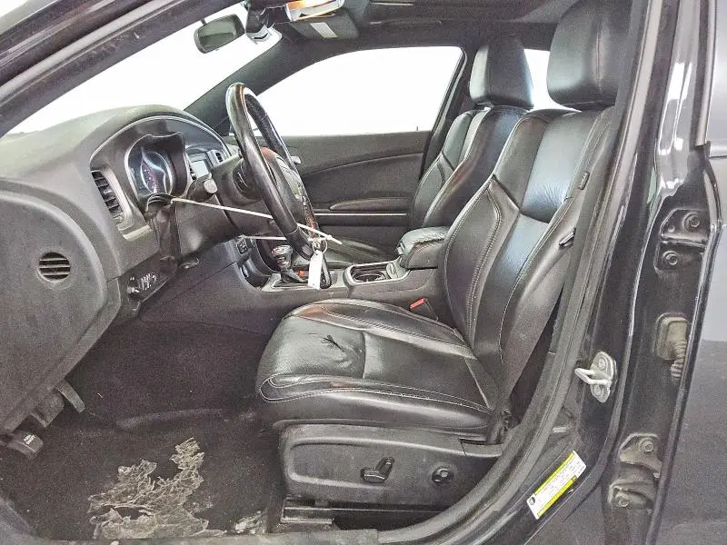 2019 DODGE CHARGER SXT  