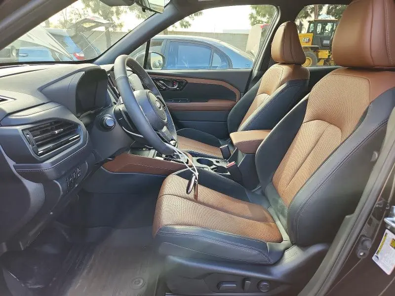 2025 SUBARU FORESTER TOURING  