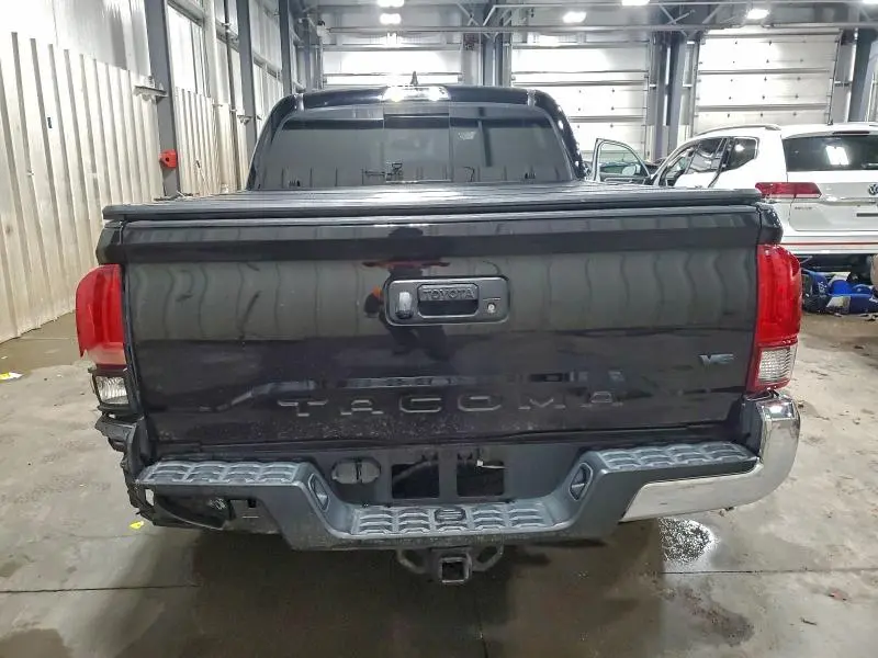 2018 TOYOTA TACOMA DOUBLE CAB  